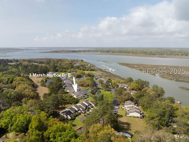 3 Marsh Harbor Drive 3E, Beaufort, SC 29907