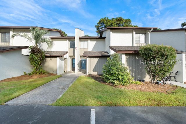 3 Marsh Harbor Drive 3E, Beaufort, SC 29907