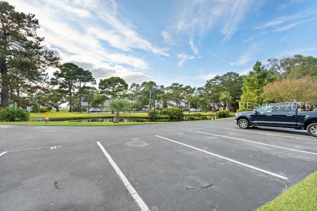 3 Marsh Harbor Drive 3E, Beaufort, SC 29907