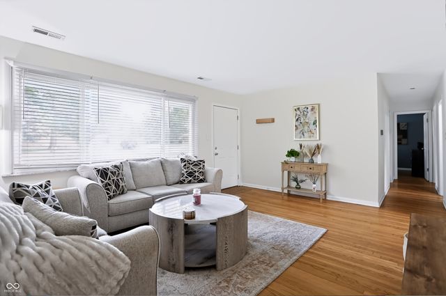 7114 Chandler Drive, Indianapolis, IN 46217