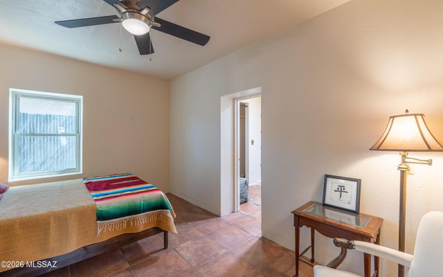 1313 W St Clair Street, Tucson, AZ 85745