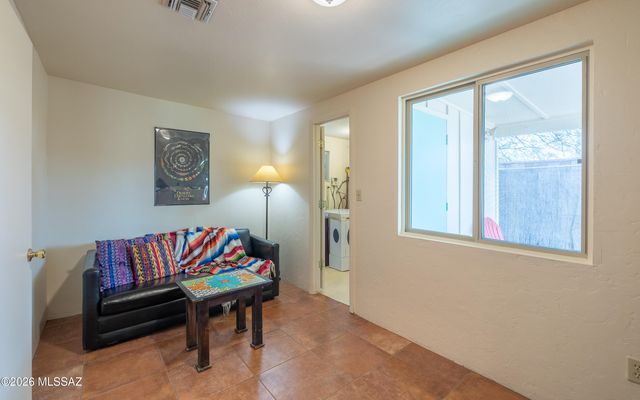 1313 W St Clair Street, Tucson, AZ 85745