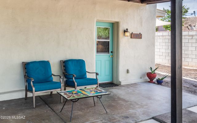 1313 W St Clair Street, Tucson, AZ 85745