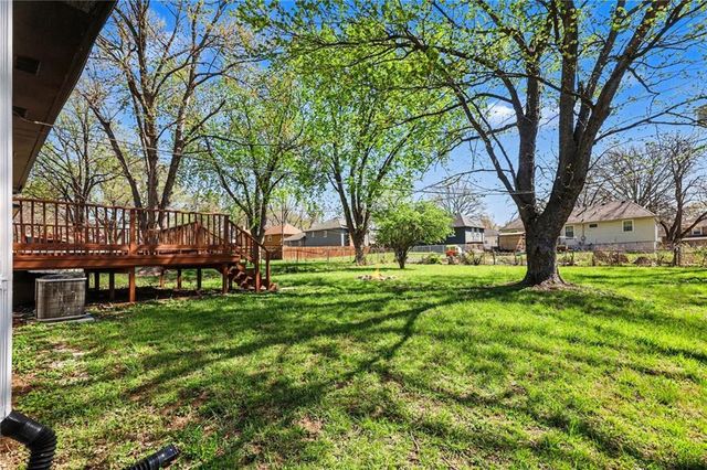 11939 Smalley Avenue, Grandview, MO 64030