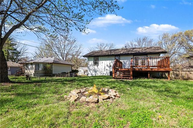 11939 Smalley Avenue, Grandview, MO 64030
