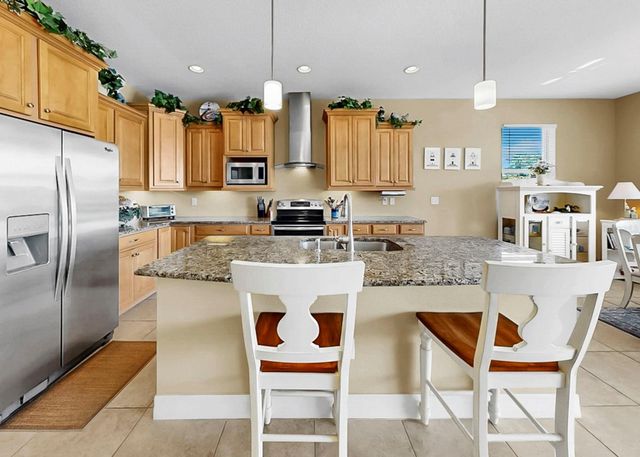 916 SPINDLE PALM WAY, Apollo Beach, FL 33572