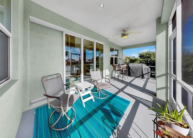 916 SPINDLE PALM WAY, Apollo Beach, FL 33572