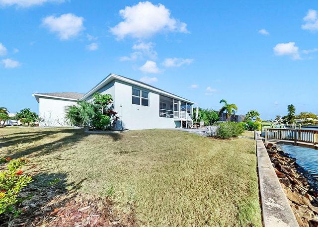 916 SPINDLE PALM WAY, Apollo Beach, FL 33572