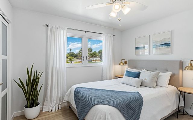 327 39TH AVENUE, St Pete Beach, FL 33706