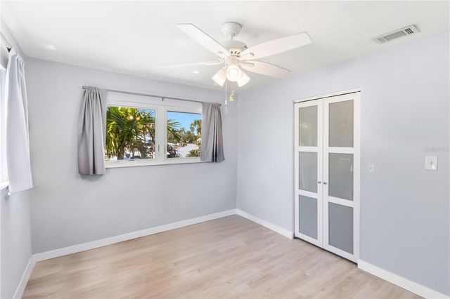 327 39TH AVENUE, St Pete Beach, FL 33706