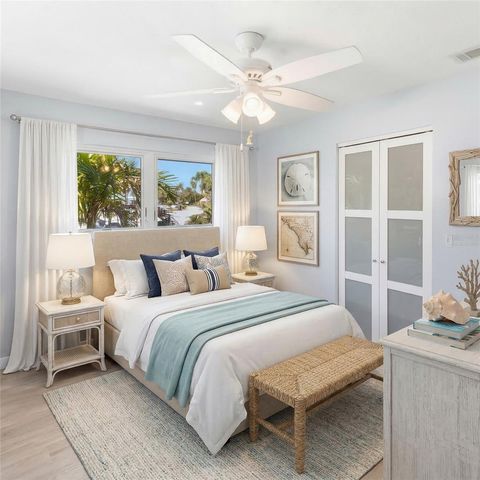 327 39TH AVENUE, St Pete Beach, FL 33706