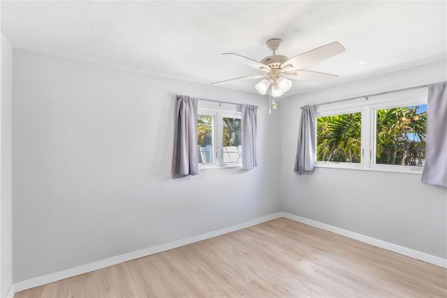 327 39TH AVENUE, St Pete Beach, FL 33706