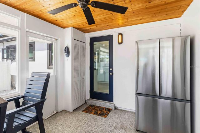 327 39TH AVENUE, St Pete Beach, FL 33706