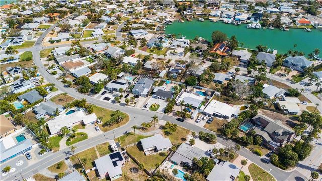 327 39TH AVENUE, St Pete Beach, FL 33706