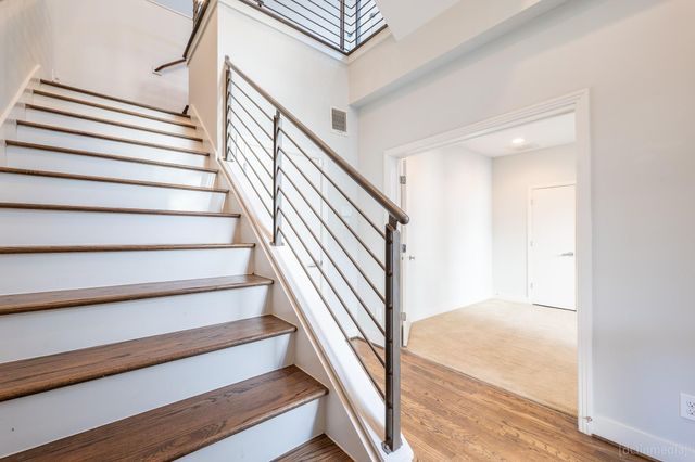 2110 Crocker Street, Houston, TX 77006