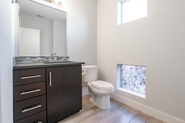 2110 Crocker Street, Houston, TX 77006