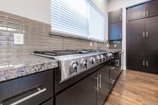 2110 Crocker Street, Houston, TX 77006