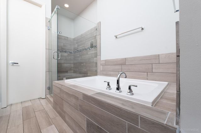 2110 Crocker Street, Houston, TX 77006