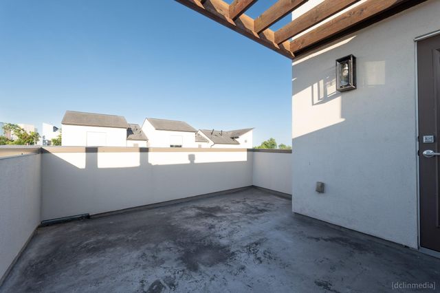 2110 Crocker Street, Houston, TX 77006