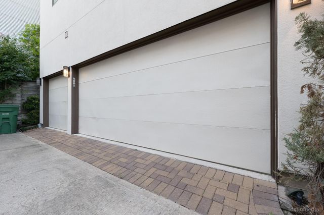 2110 Crocker Street, Houston, TX 77006