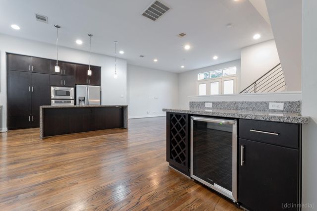 2110 Crocker Street, Houston, TX 77006