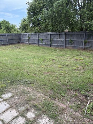 2642 Sewanee Pl, Murfreesboro, TN 37128