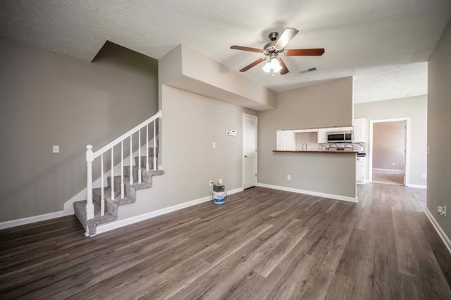 2642 Sewanee Pl, Murfreesboro, TN 37128