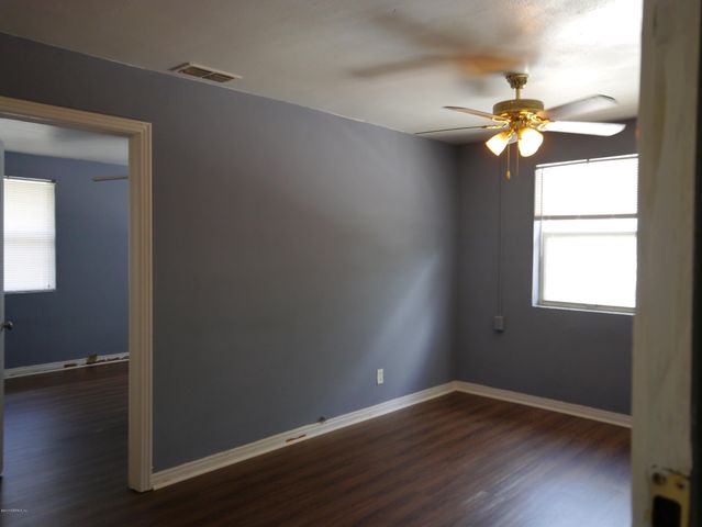 2153 POST Street 8, Jacksonville, FL 32204