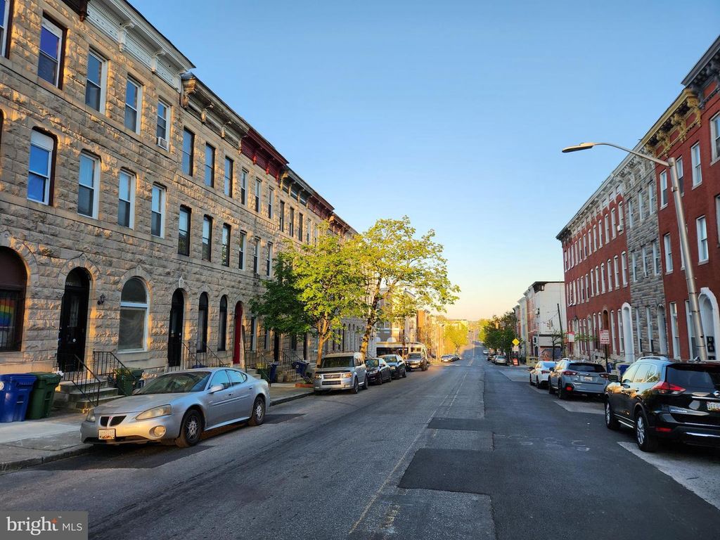 Image 21 of property listing at 1216-1 W LAFAYETTE AVE #3, Baltimore, MD 21217