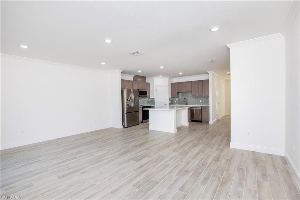 10536 Fountain Palm CIR, BOKEELIA, FL 33922 — photo 5