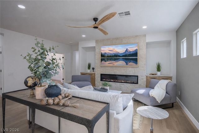 10982 Village Ridge Lane, Las Vegas, NV 89135