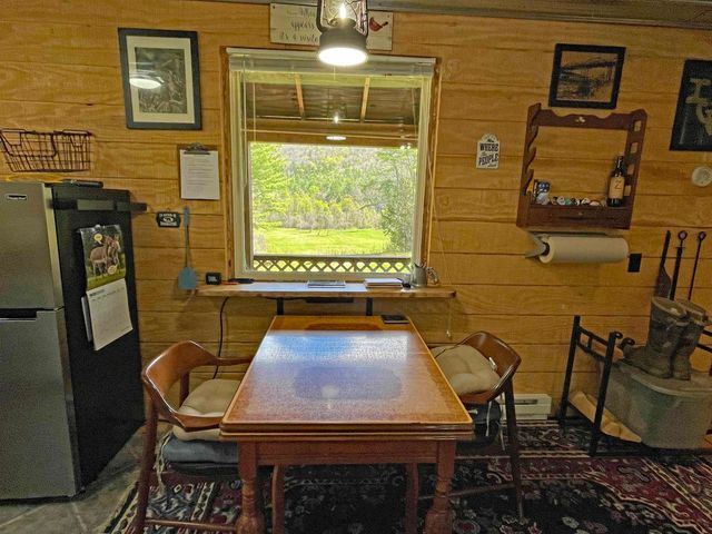 91 VT Route 35, Athens, VT 05143
