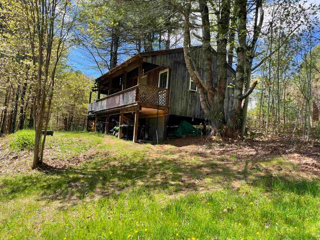 91 VT Route 35, Athens, VT 05143