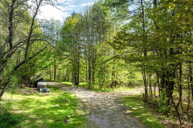 91 VT Route 35, Athens, VT 05143