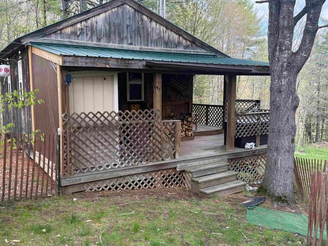 91 VT Route 35, Athens, VT 05143