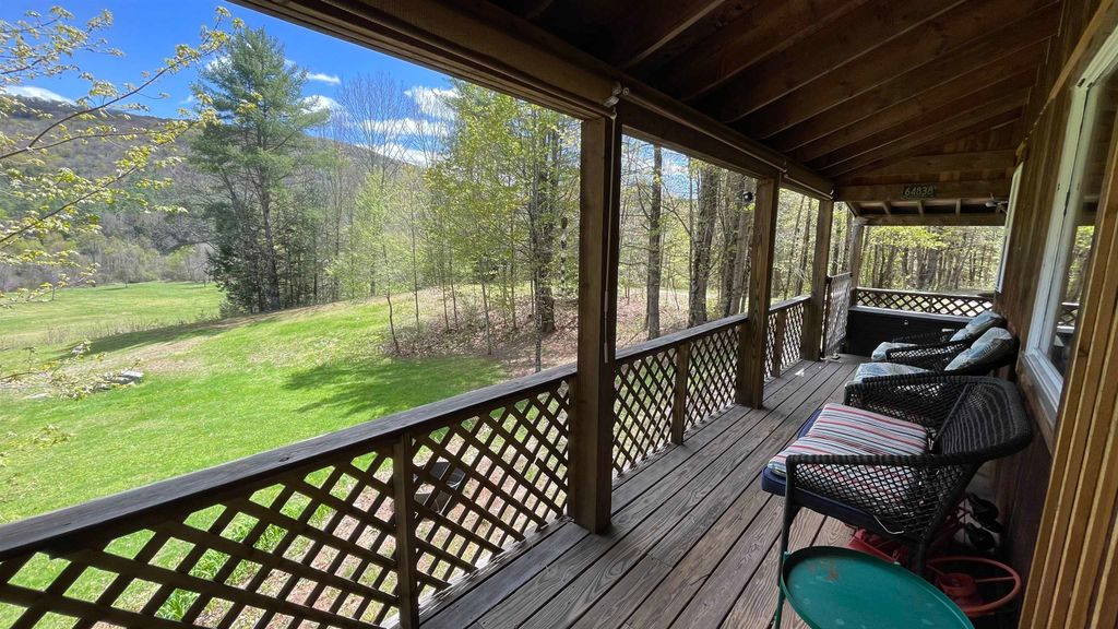 91 VT Route 35, Athens, VT 05143