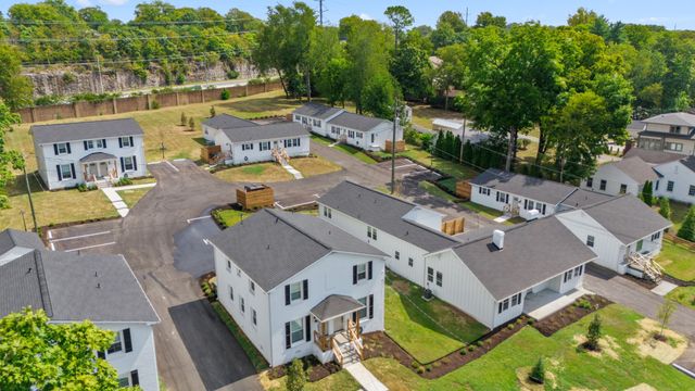 2130C Sharondale Dr, Nashville, TN 37215