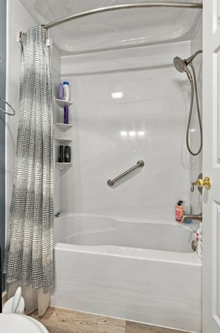 2015 Patricia Dr, Greenbrier, TN 37073
