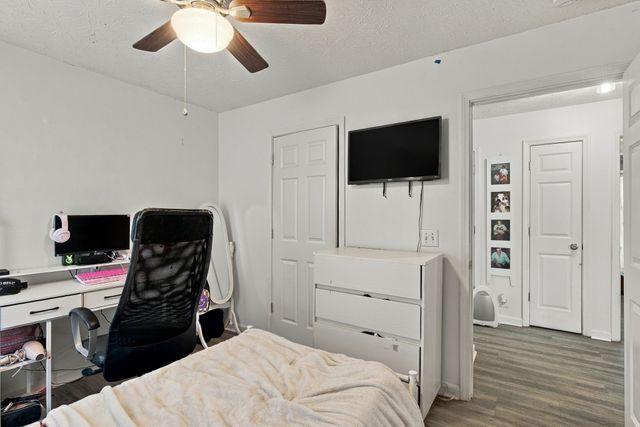 2015 Patricia Dr, Greenbrier, TN 37073