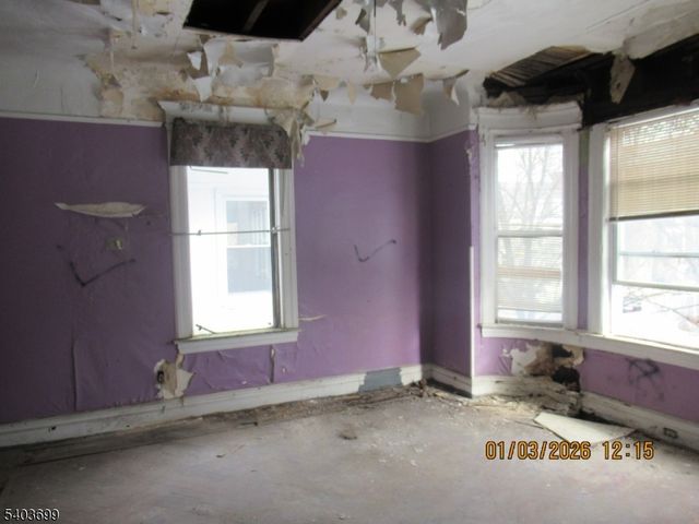 817 S 12Th St, Newark City, NJ 07108