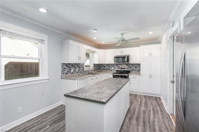 4208 Nina DR, Chesapeake, VA 23321