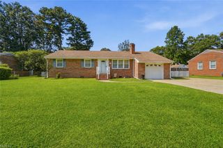 4208 Nina DR, Chesapeake, VA 23321