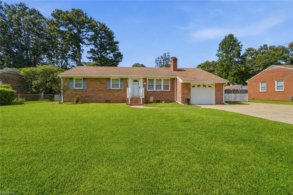 4208 Nina DR, Chesapeake, VA 23321