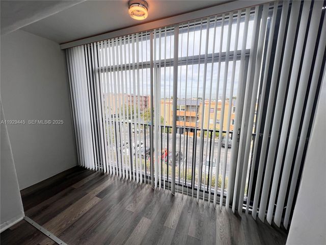 1855 W 60th St 430, Hialeah, FL 33012