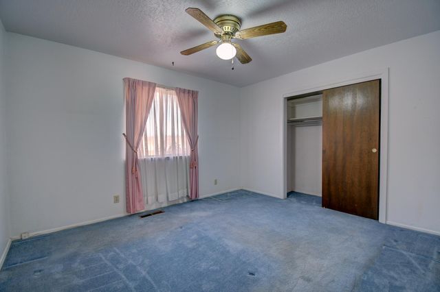 1121 Miller Road, Los Lunas, NM 87031