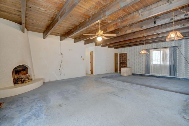 1121 Miller Road, Los Lunas, NM 87031