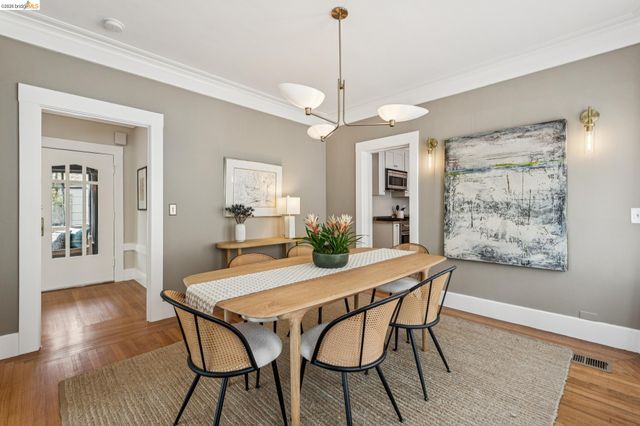 1233 Carleton St, Berkeley, CA 94702