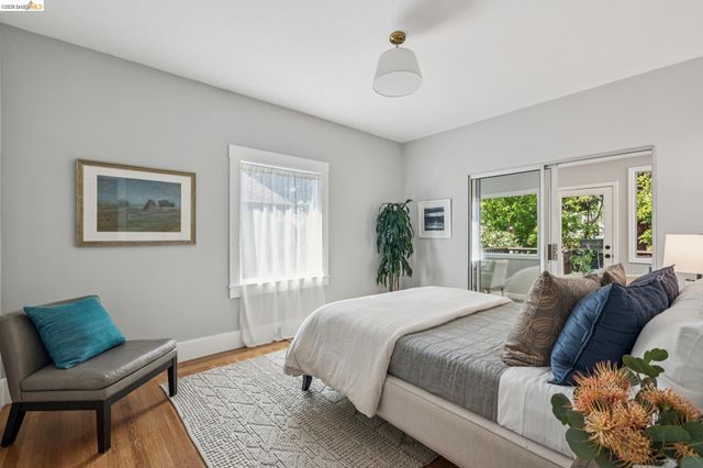 1233 Carleton St, Berkeley, CA 94702