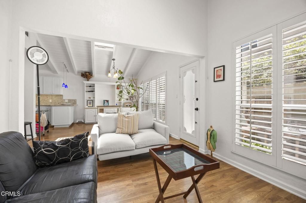 Image 15 of property listing at 2125 Piru Avenue, Oxnard, CA 93035