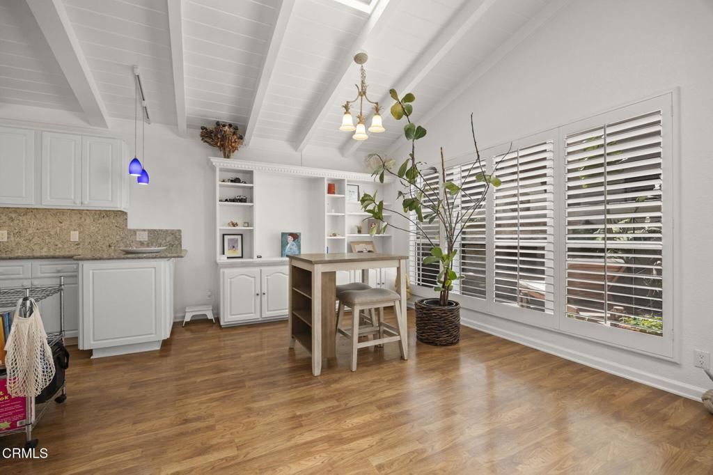 Image 16 of property listing at 2125 Piru Avenue, Oxnard, CA 93035